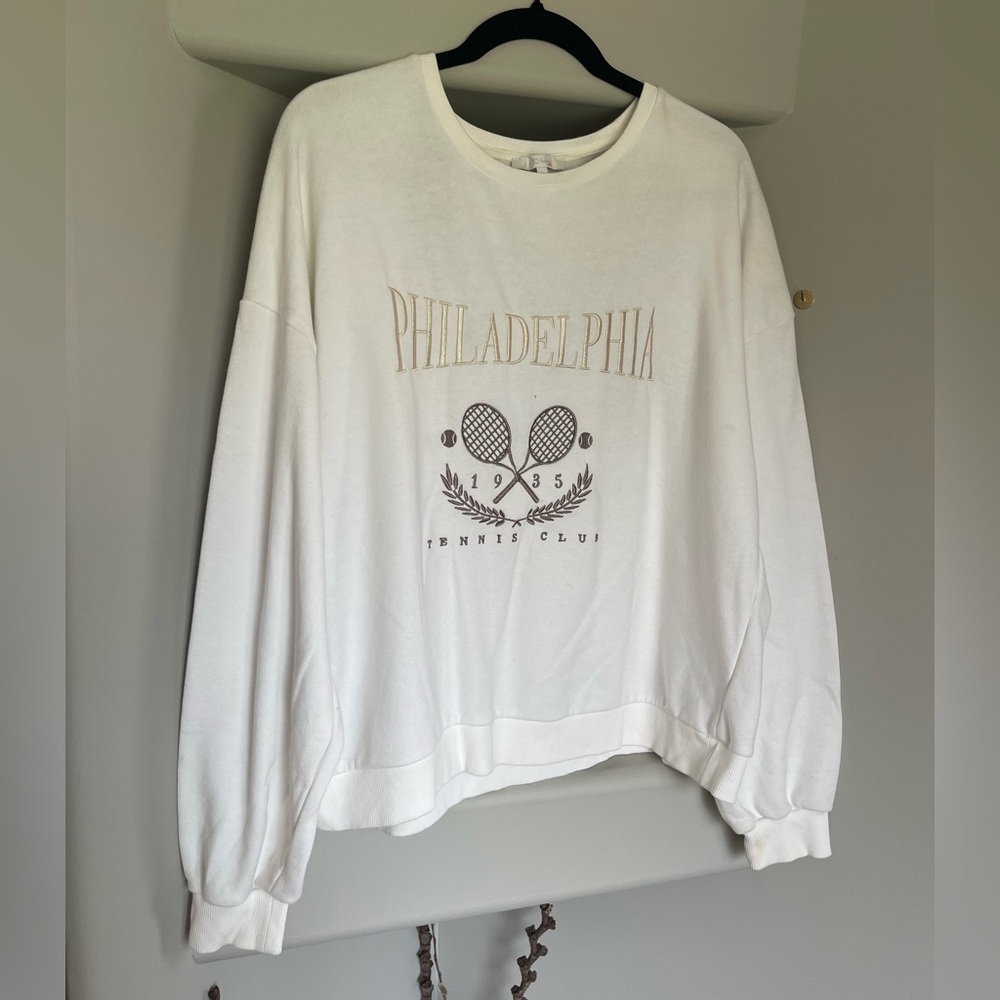 Francesca's philadelphia sporty crewneck sweatshirt